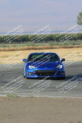 media/Sep-17-2023-Speed Ventures (Sun) [[7e780ba612]]/Green/Session 1 (Grapevine)/